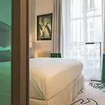 Edouard 7 Opera 4*