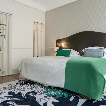 에두아르 7 오페라 호텔 4*