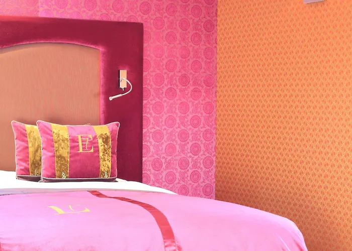 エドワール 7 オペラ 4* パリ