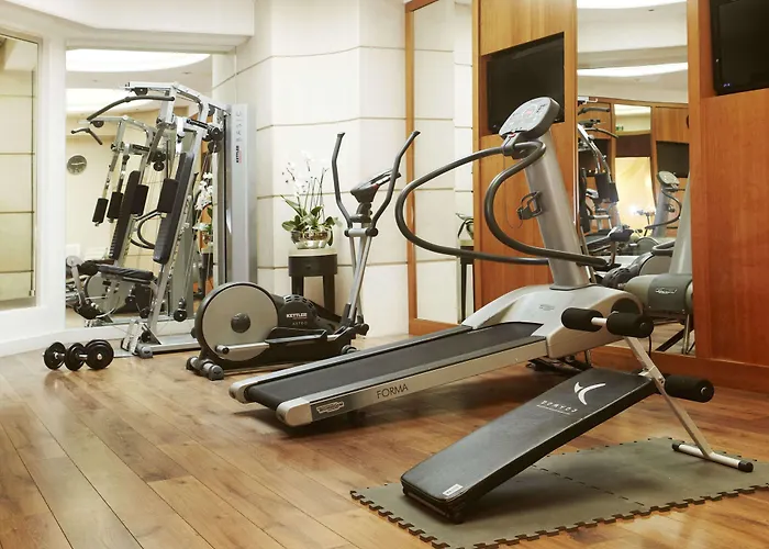 エドワール 7 オペラ 4* パリ