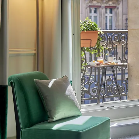 Edouard 7 Opera 4*